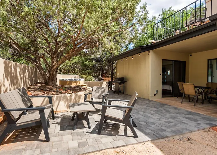 Villa The Uptown Viewhouse - Big Redrock Views, Hottub