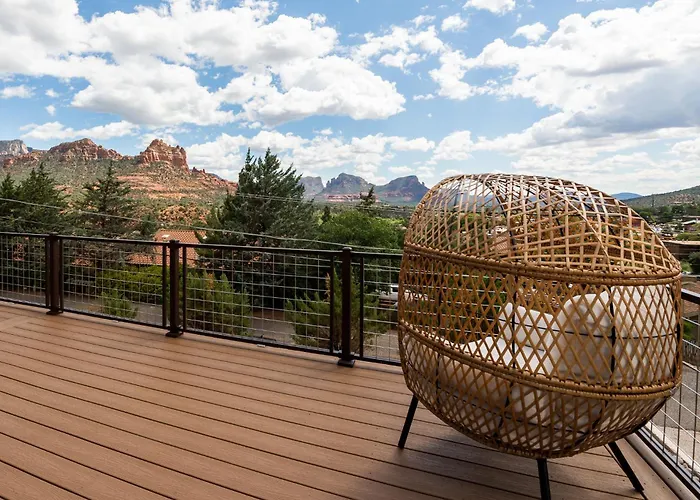 Villa The Uptown Viewhouse - Big Redrock Views, Hottub *